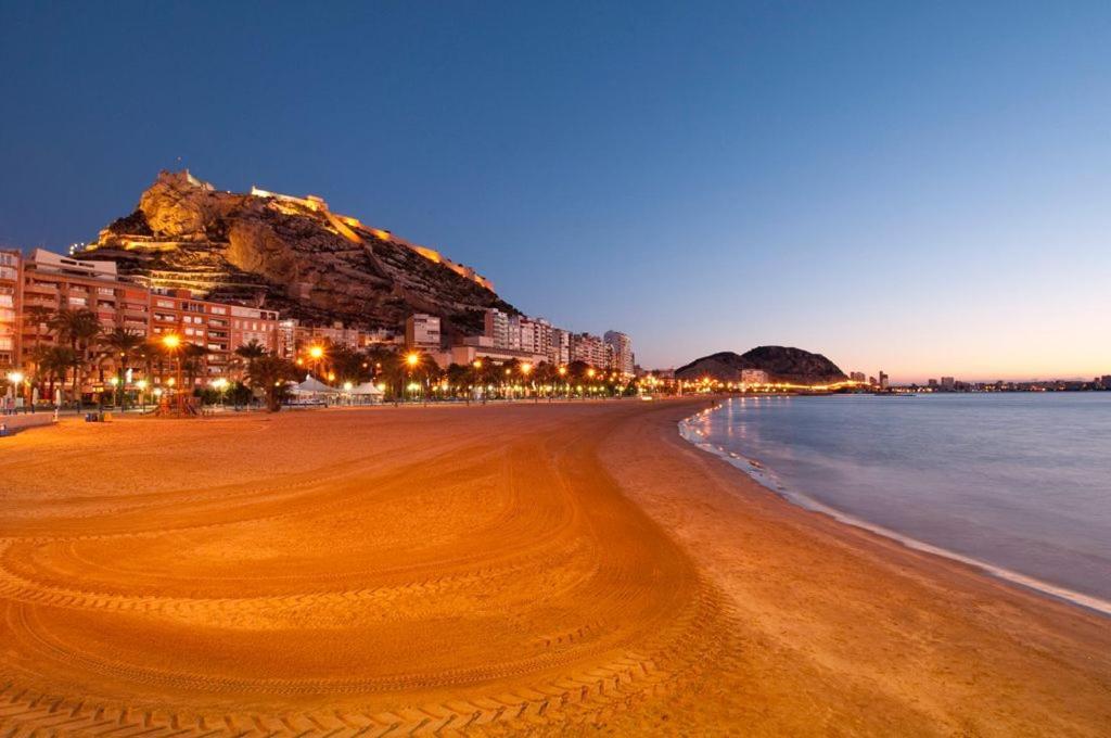 Your Nice Home In Alicante In The Historic Center! Exterior photo